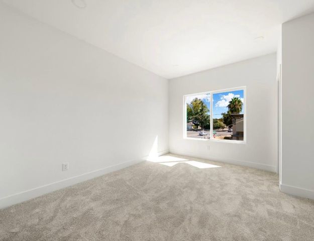 1551 Nogales St, Sacramento, CA 95838