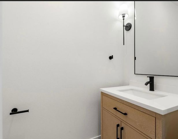 1551 Nogales St, Sacramento, CA 95838