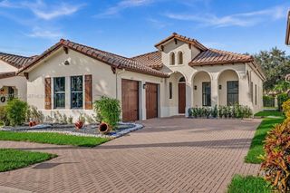 8527 NW 39th Court, Cooper City, FL 33024