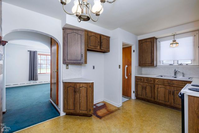 8181 Mary Ann Avenue, Shelby Twp, MI 48317