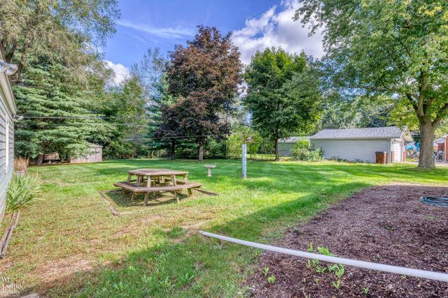 8181 Mary Ann Avenue, Shelby Twp, MI 48317