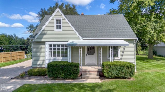 8181 Mary Ann Avenue, Shelby Twp, MI 48317