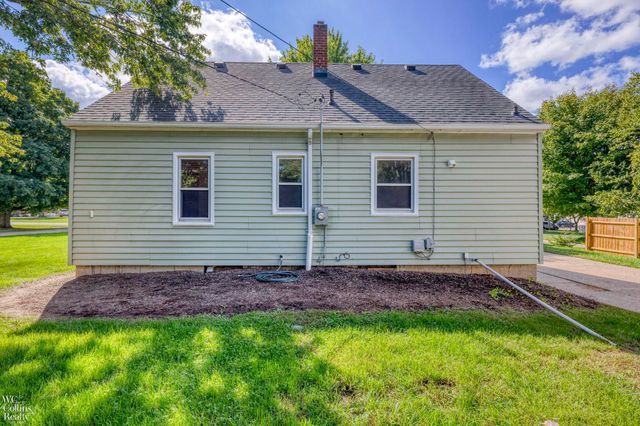 8181 Mary Ann Avenue, Shelby Twp, MI 48317