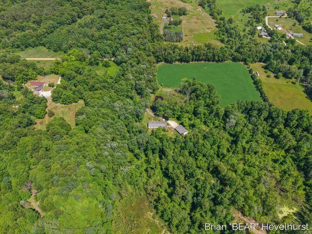 3511 Engle Road, Middleville, MI 49333