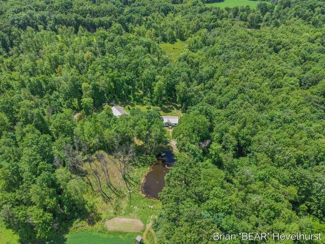 3511 Engle Road, Middleville, MI 49333