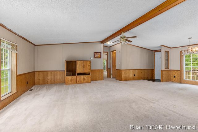 3511 Engle Road, Middleville, MI 49333
