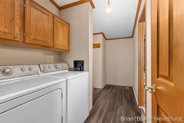 3511 Engle Road, Middleville, MI 49333
