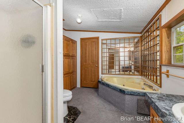 3511 Engle Road, Middleville, MI 49333