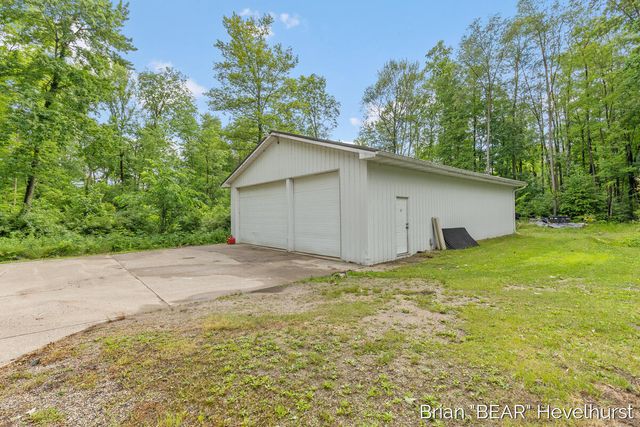 3511 Engle Road, Middleville, MI 49333