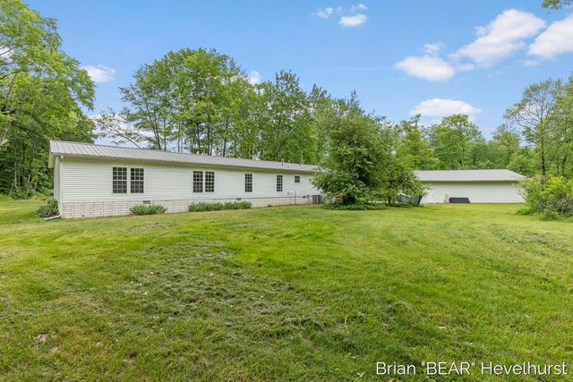 3511 Engle Road, Middleville, MI 49333