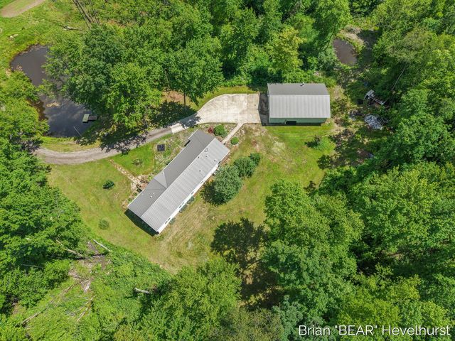 3511 Engle Road, Middleville, MI 49333