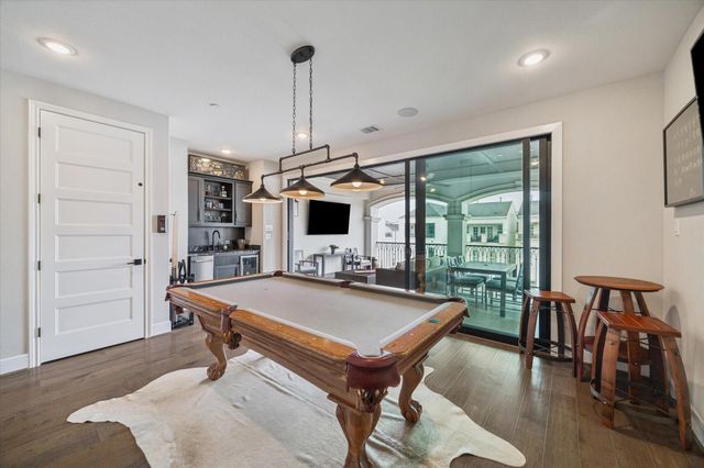 818 Dunleigh Meadows Lane, Houston, TX 77055