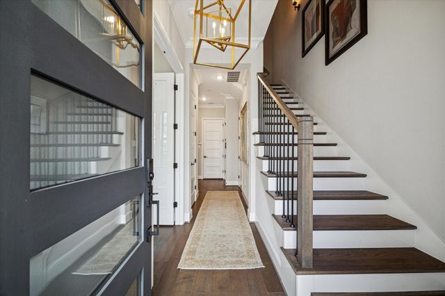 818 Dunleigh Meadows Lane, Houston, TX 77055