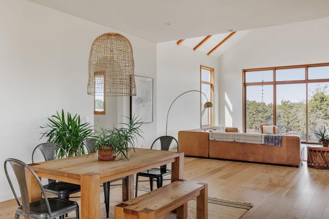 201 Terra Scena TRL, Dripping Springs, TX 78620