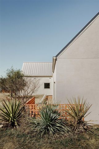 201 Terra Scena TRL, Dripping Springs, TX 78620