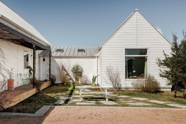 201 Terra Scena TRL, Dripping Springs, TX 78620