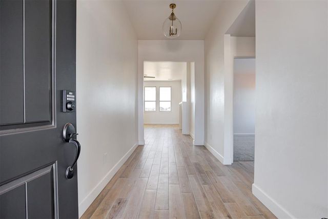 1243 Tawny Hills Road, Piedmont, OK 73078