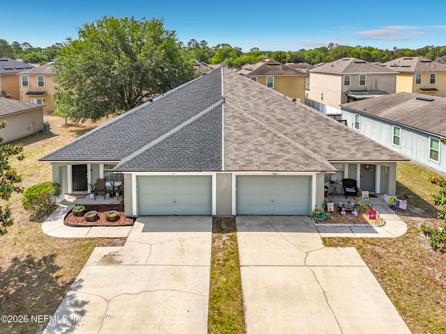 8638 JULIA MARIE Circle, Jacksonville, FL 32210