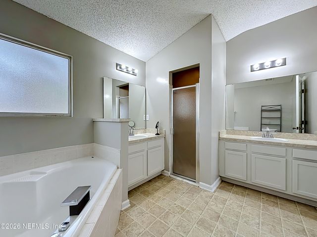 8638 JULIA MARIE Circle, Jacksonville, FL 32210