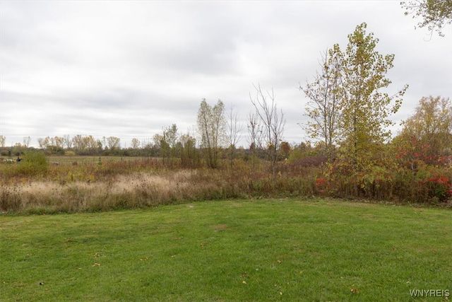 4350 Mapleton Road, Pendleton, NY 14094