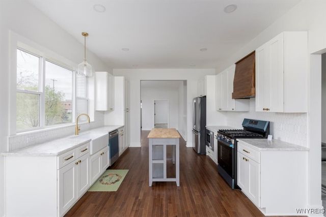 4350 Mapleton Road, Pendleton, NY 14094