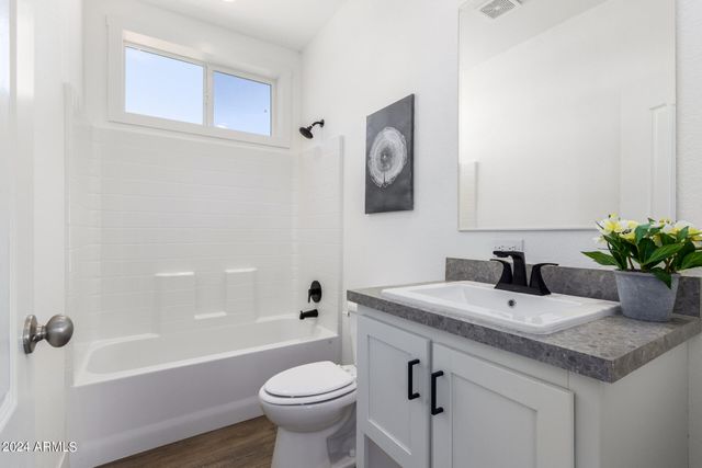 50863 W SAFFRON Lane, Maricopa, AZ 85139