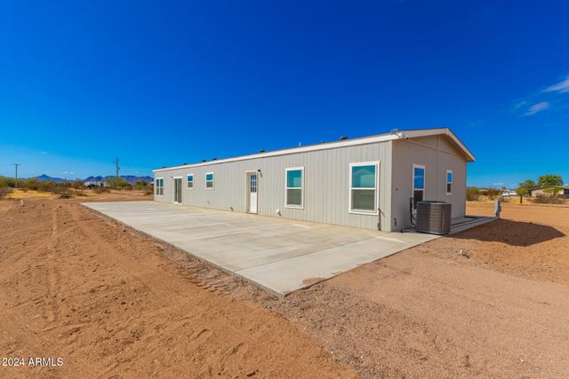 50863 W SAFFRON Lane, Maricopa, AZ 85139