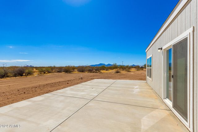 50863 W SAFFRON Lane, Maricopa, AZ 85139