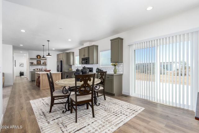 50863 W SAFFRON Lane, Maricopa, AZ 85139