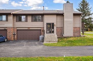 3742 Gershwin Avenue N, Oakdale, MN 55128