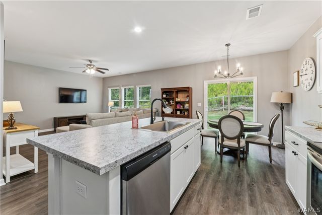 8668 Mohring, Leeds, AL 35094