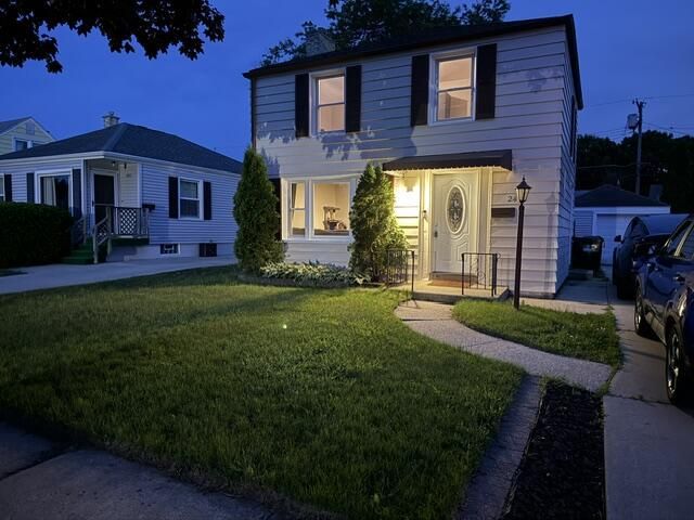 2413 Bate STREET, Racine, WI 53403