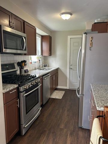 2413 Bate STREET, Racine, WI 53403