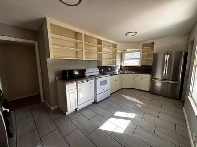 413 Wilma Drive, Corpus Christi, TX 78412