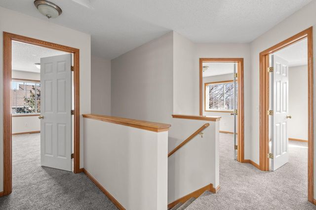 2457 Yellowstone Drive 116, Hastings, MN 55033