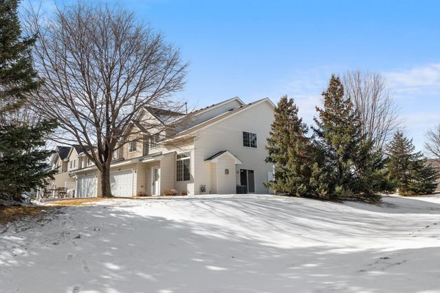 2457 Yellowstone Drive 116, Hastings, MN 55033