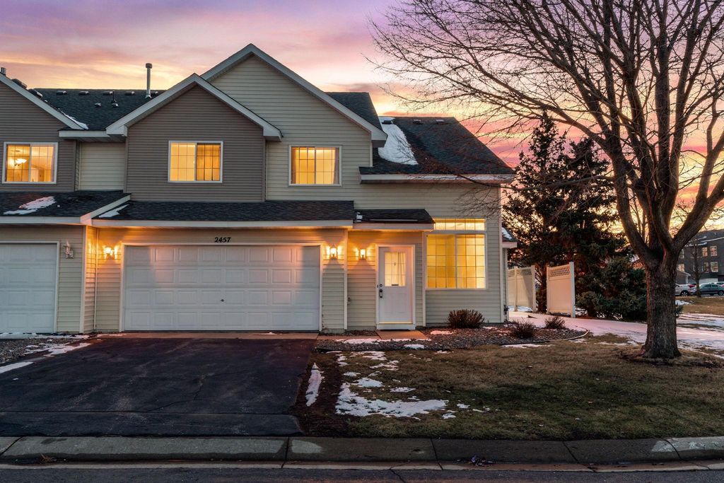 2457 Yellowstone Drive 116, Hastings, MN 55033