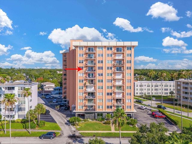 1120 N SHORE DRIVE NE 802, St Petersburg, FL 33701
