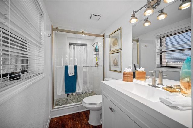 1120 N SHORE DRIVE NE 802, St Petersburg, FL 33701
