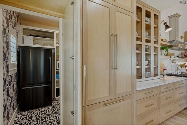 2386 N PETERSON ROAD, Iowa Park, TX 76367