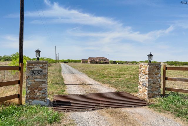 2386 N PETERSON ROAD, Iowa Park, TX 76367