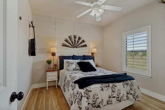 2386 N PETERSON ROAD, Iowa Park, TX 76367