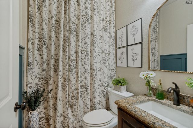 2386 N PETERSON ROAD, Iowa Park, TX 76367