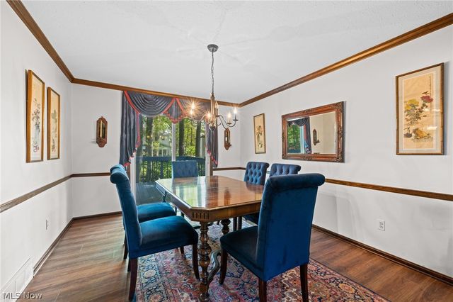 1697 Holdens Arbor Run, Westlake, OH 44145