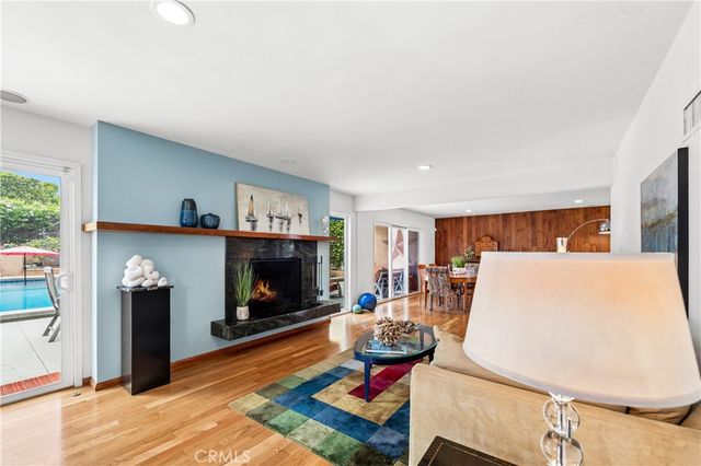 267 Nieto, Long Beach, CA 90803