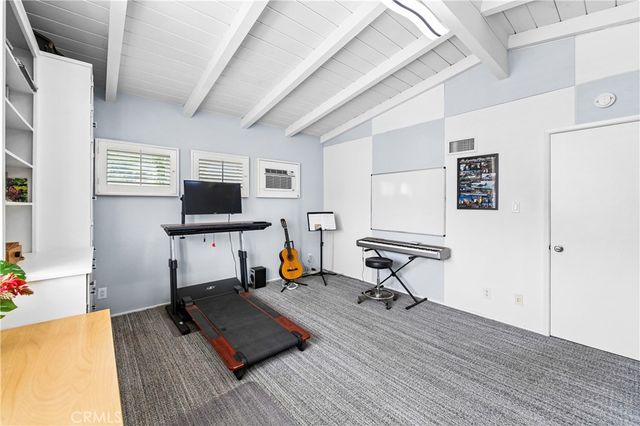 267 Nieto, Long Beach, CA 90803