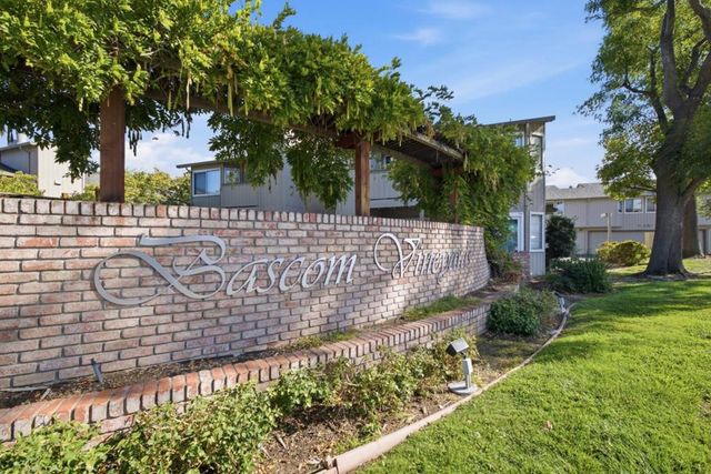 2286 Wine Maker Way, San Jose, CA 95124