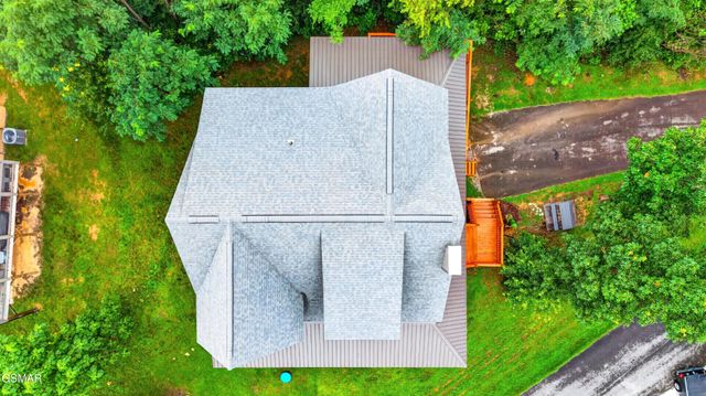 815 Wattle Blossom Drive, Gatlinburg, TN 37738