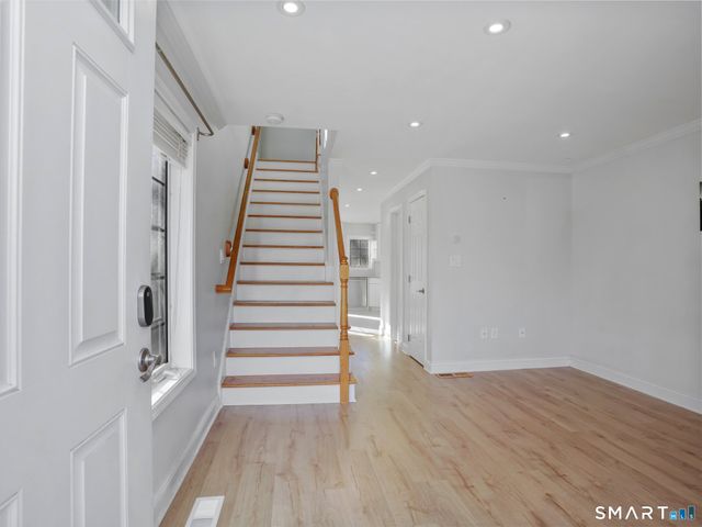 61 Riverside Avenue 1, Norwalk, CT 06850