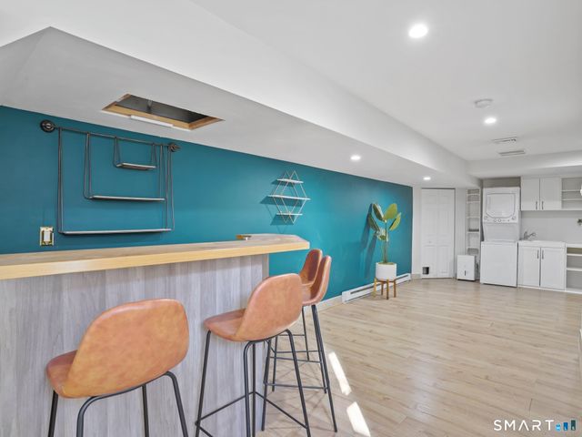 61 Riverside Avenue 1, Norwalk, CT 06850